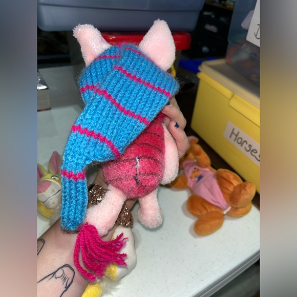 WINNIE THE POOH - Picture 6 of 10